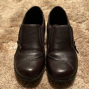 EUC-Clarks Leather Bendables Women’s Shoes